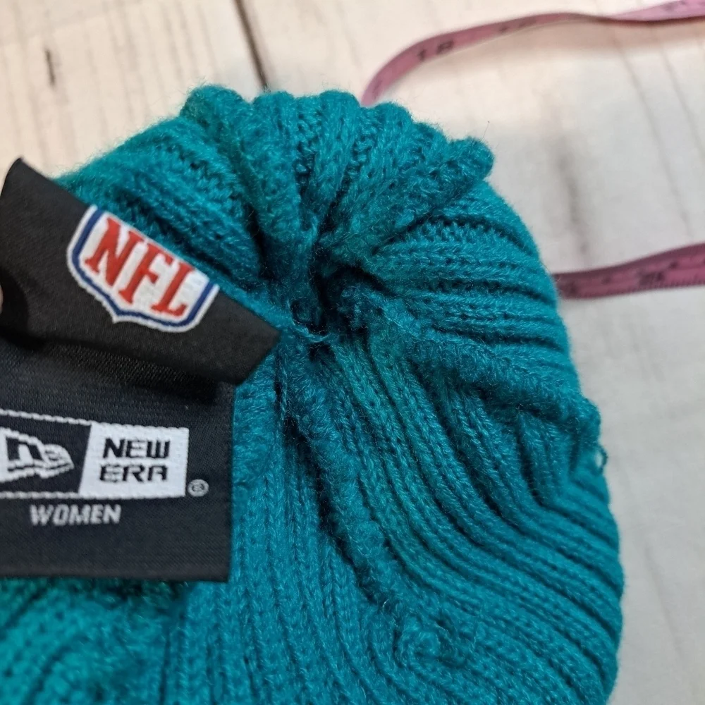 New Era NFL Miami Dolphins Beanie